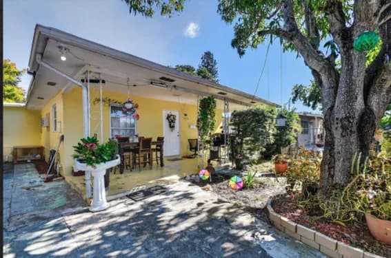 1020 South K Street, Lake Worth Beach, FL, 33460