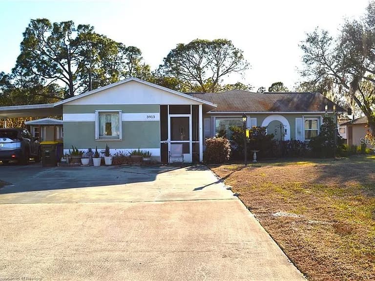 3913 Ferrari Drive, Sebring, FL, 33872