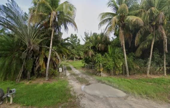 160th Street North, Loxahatchee Groves, FL, 33470