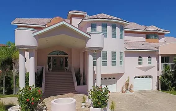 608 Columbus Drive, St. Petersburg, FL, 33715