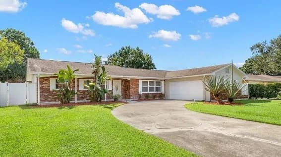 3921 East Eden Roc Circle, Tampa, FL, 33634