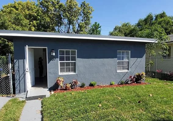 1887 Northwest 66th Street, Miami, FL, 33147