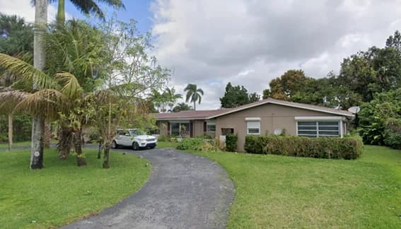 936 West Tropical Way, Plantation, FL, 33317