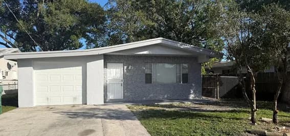 Northwest 8th Avenue, Dania Beach, FL, 33004