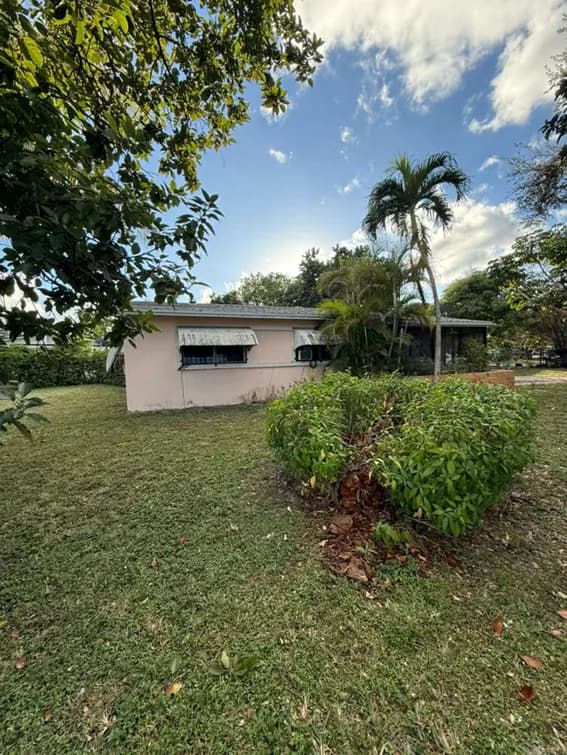 1700 Northwest 131st Street, Miami, FL, 33167