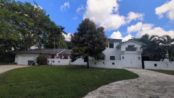 8044 Twin Lake Drive, Boca Raton, FL, 33496