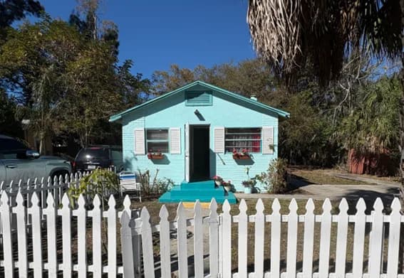 906 Seminole Street, Clearwater, FL, 33755