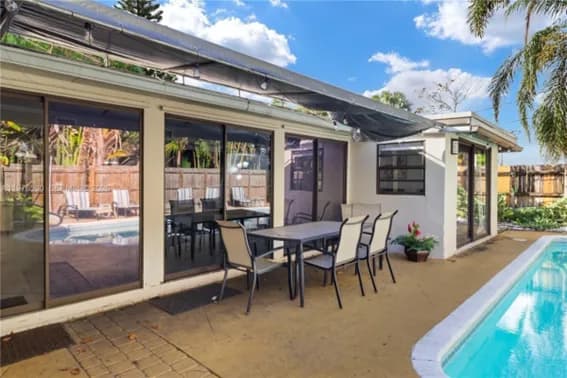 Northeast 2nd Terrace, Oakland Park, FL, 33334