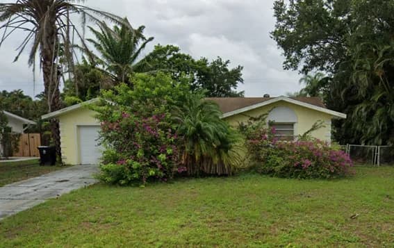 732 Southeast Fallon Drive, Port St. Lucie, FL, 34983