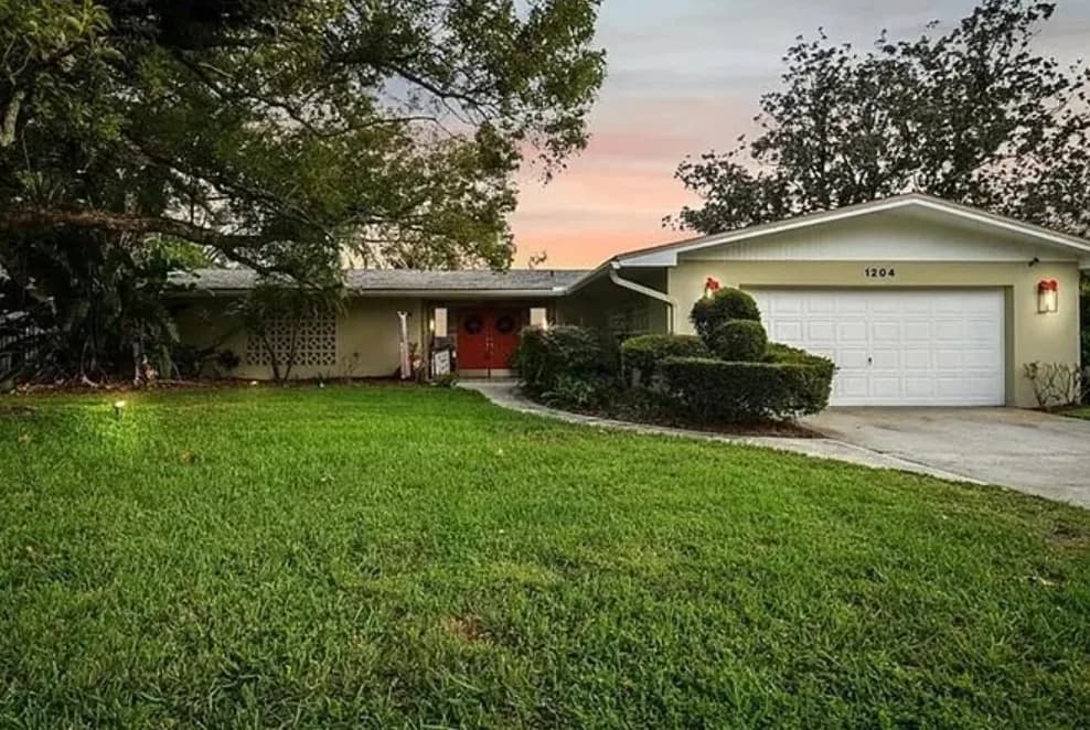 1204 Eckles Drive, Tampa, FL, 33612