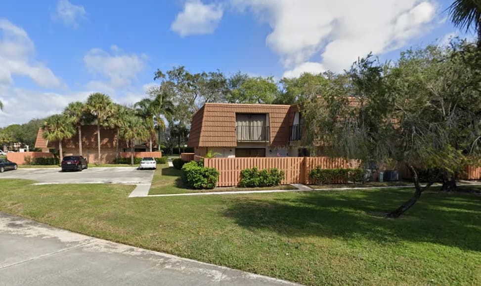 135 Heritage Way, West Palm Beach, FL, 33407