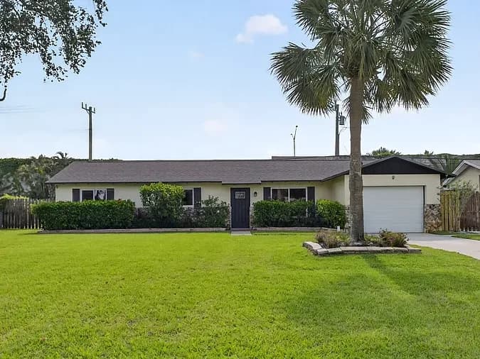 9820 Jonquil Circle South, Palm Beach Gardens, FL, 33410