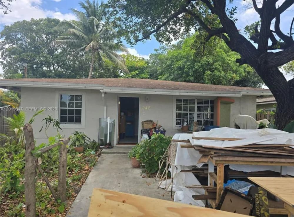 242 Northwest 7th Avenue, Dania Beach, FL, 33004