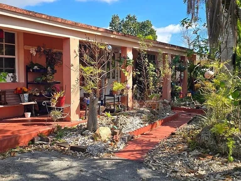 15271 Southwest 303rd Street, Homestead, FL, 33033