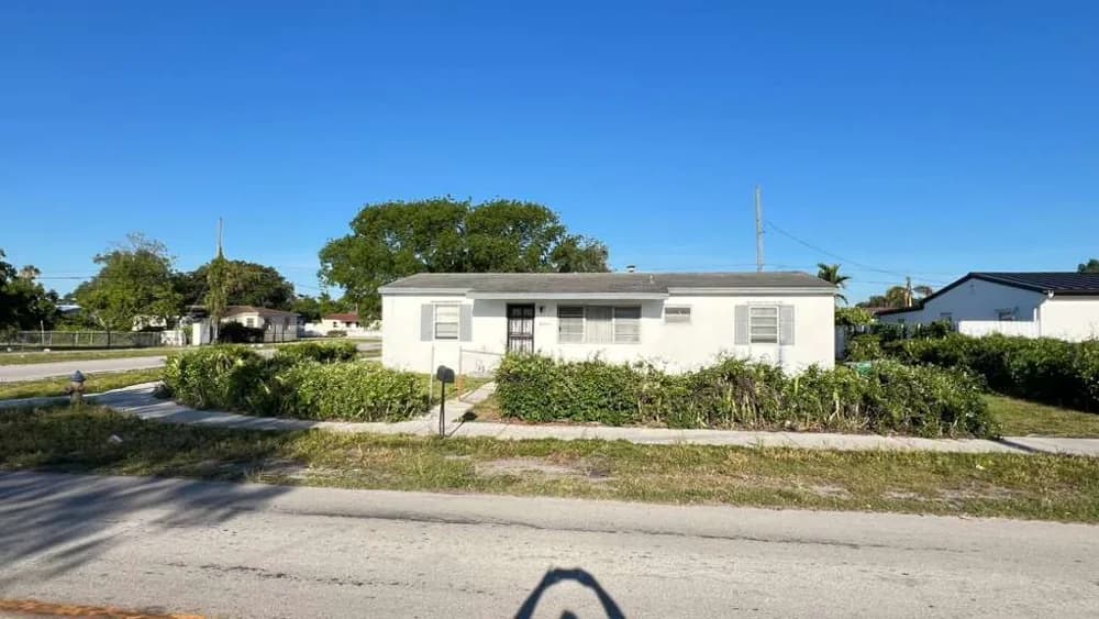 15900 Northwest 27th Court