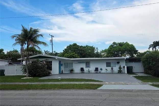 19311 Gulfstream Road, Cutler Bay, FL, 33157
