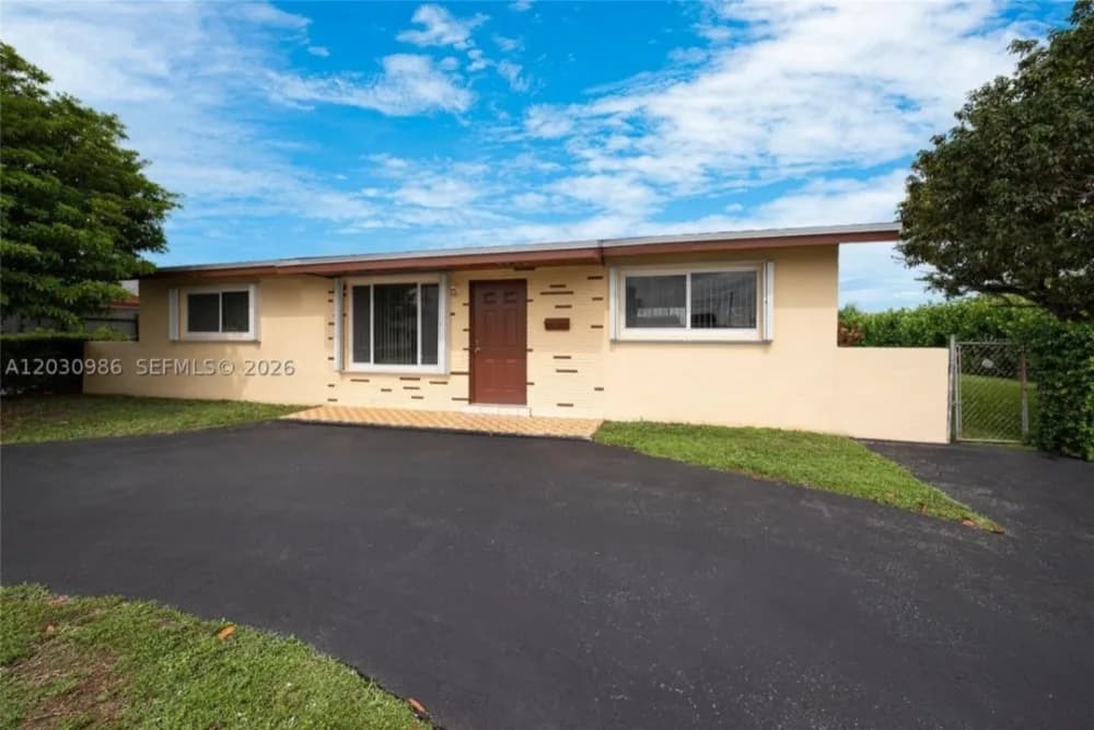 3210 Southwest 94th Court, Miami, FL, 33165