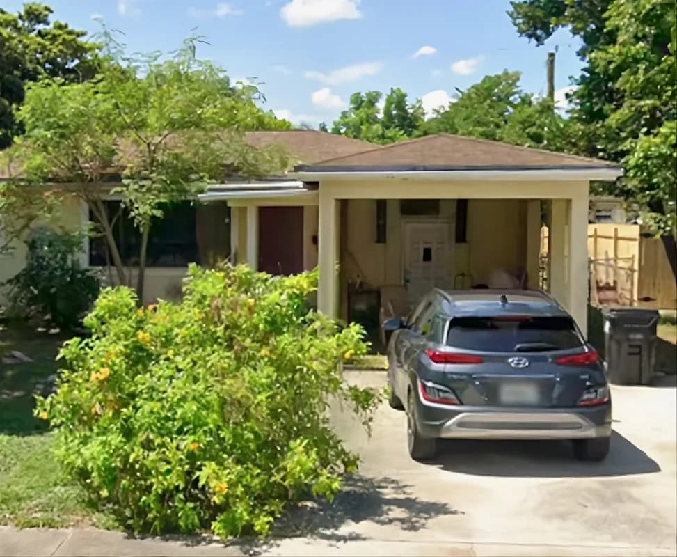 2824 Southwest 9th Street, Fort Lauderdale, FL, 33312