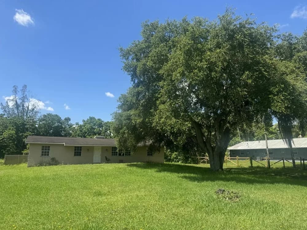 14242 Southwest 14th Street, Davie, FL, 33325