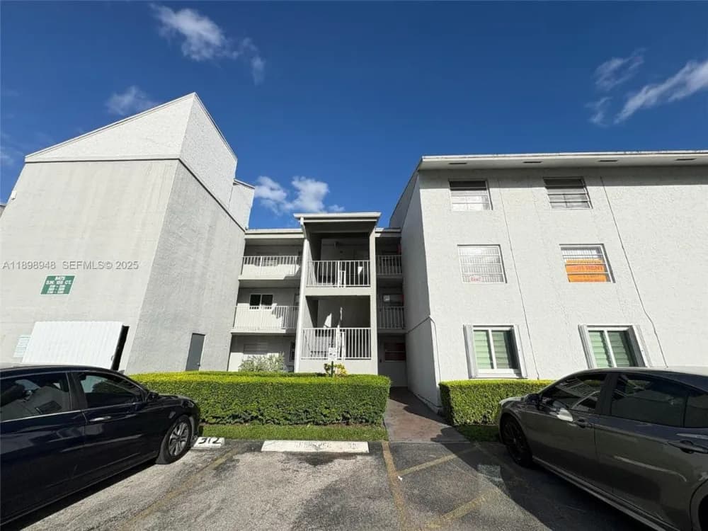 8475 Southwest 156th Court, Miami, FL, 33193