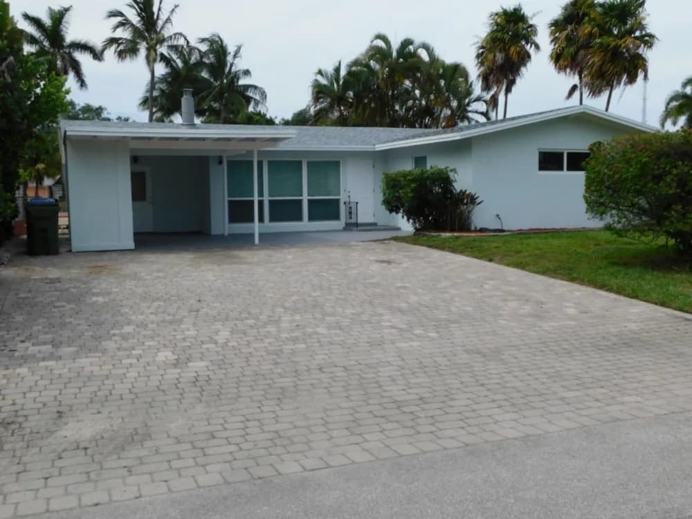 Southwest 5th Street, Fort Lauderdale, FL, 33312