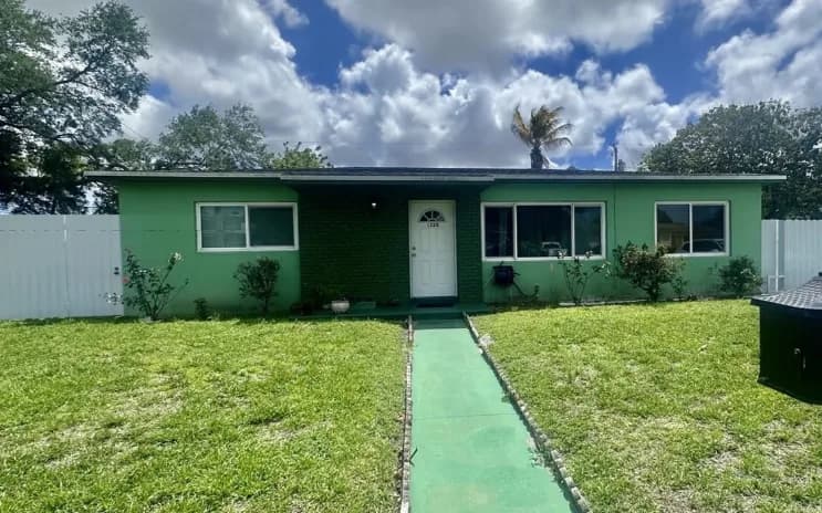 1220 Northwest 189th Terrace, Miami, FL, 33169
