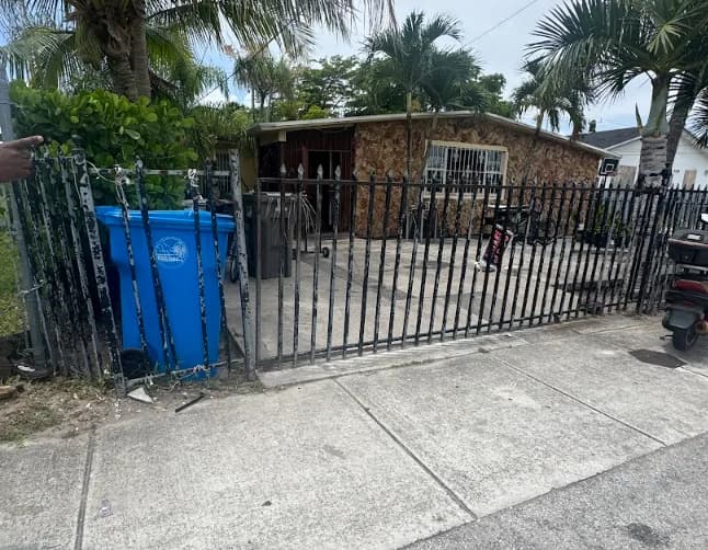 4050 Southwest 19th Street, West Park, FL, 33023