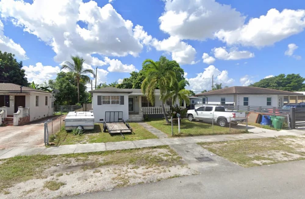 8910 Northwest 33rd Court Road, Miami, FL, 33147