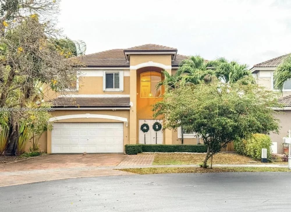 15809 Southwest 65th Terrace, Miami, FL, 33193