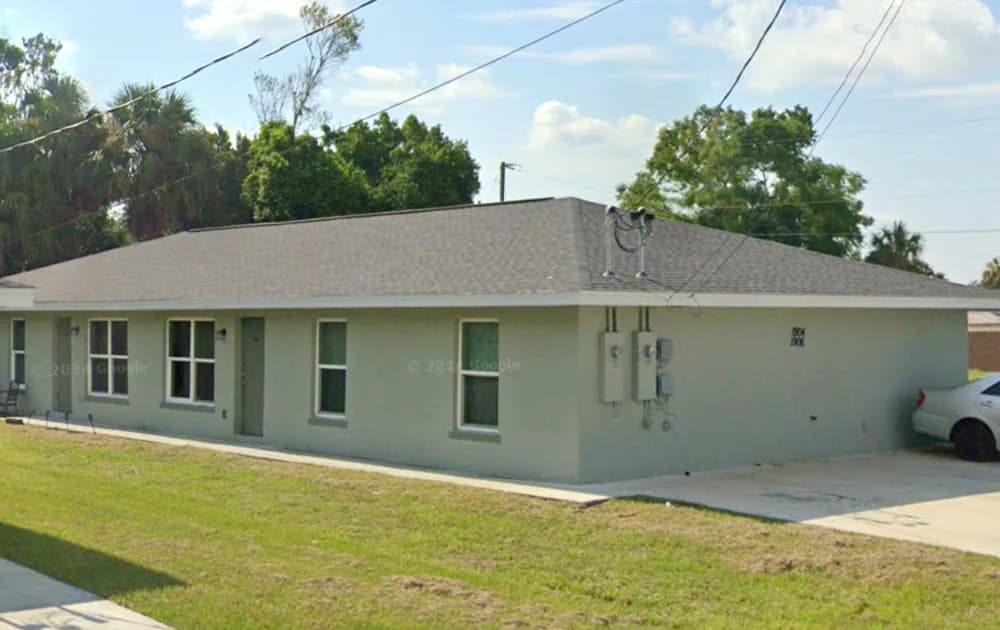 1904 French Street, Fort Myers, FL, 33916