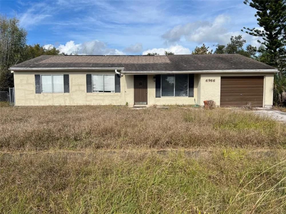 6966 Roslyn Court, North Port, FL, 34287