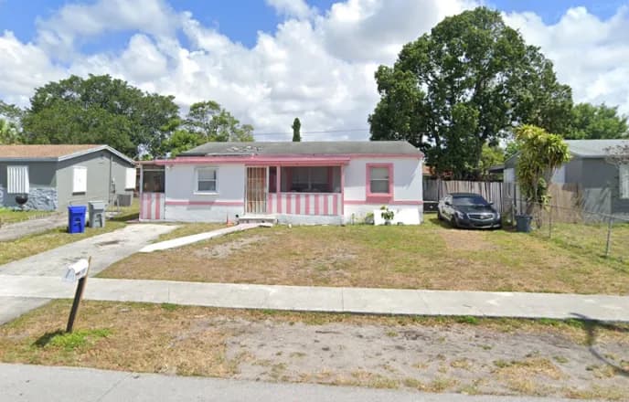2951 Northwest 7th Street, Pompano Beach, FL, 33069