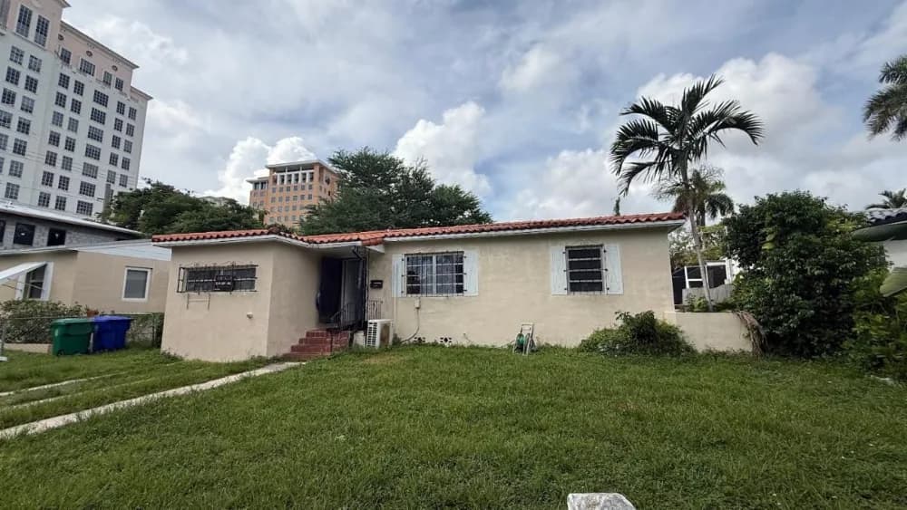 3685 Southwest 21st Street, Miami, FL, 33145