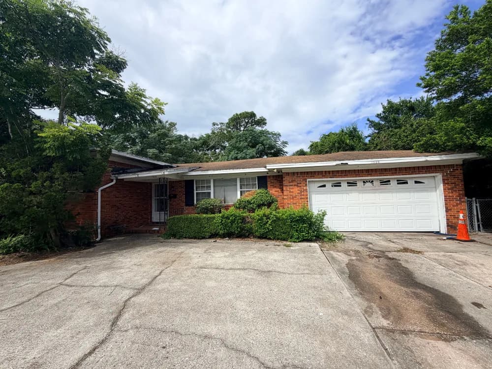 1028 West Lawfin Street, Jacksonville, FL, 32211