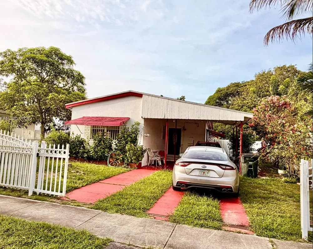 1440 Northeast 136th Street, North Miami, FL, 33161