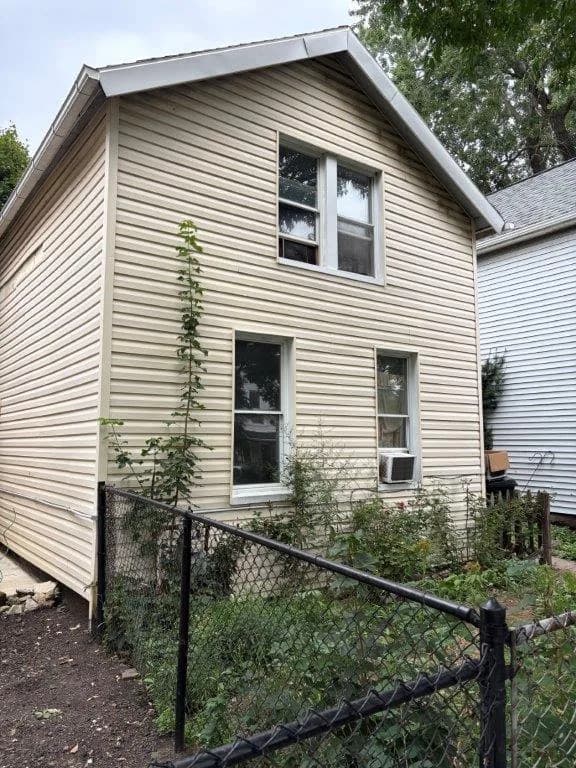 3016 Seymour Avenue, Cleveland, OH, 44113