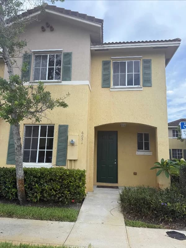6051 Southwest 19th Court, North Lauderdale, FL, 33068