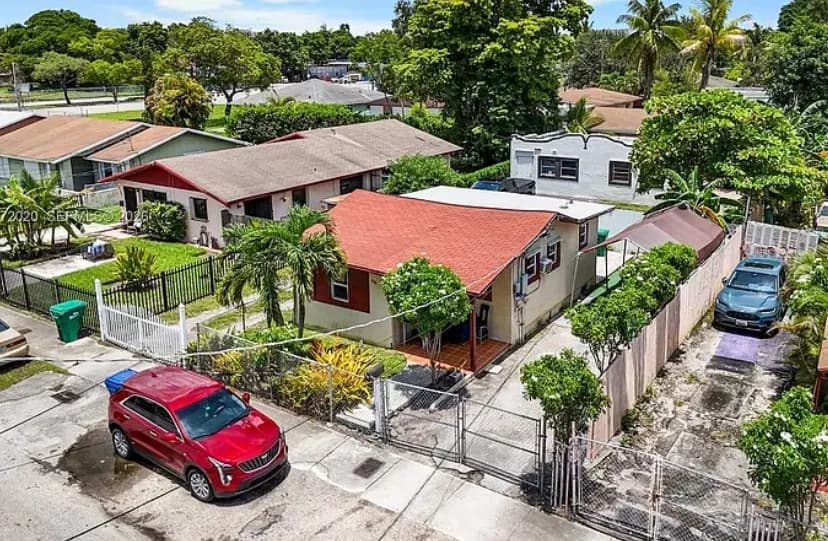 2151 Northwest 42nd Street, Miami, FL, 33142