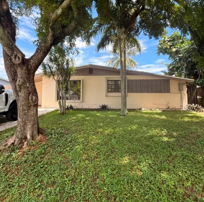 3840 Southwest 55th Avenue, Davie, FL, 33314