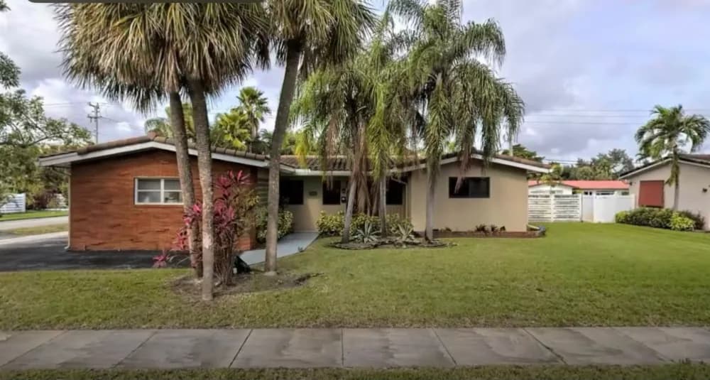 North Crescent Drive, Pembroke Park, FL, 33021
