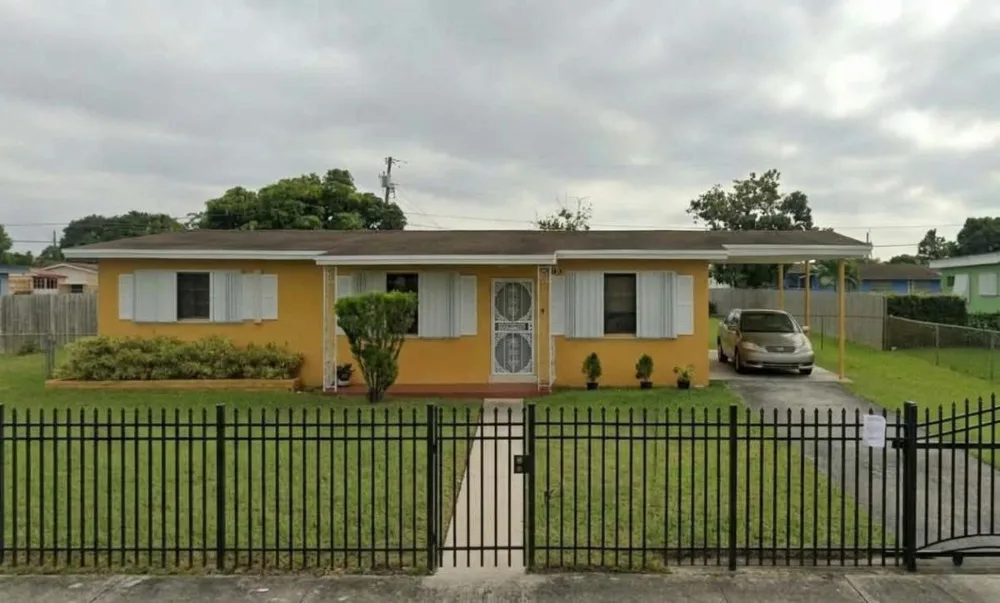 3930 Northwest 195th Street, Miami Gardens, FL, 33055