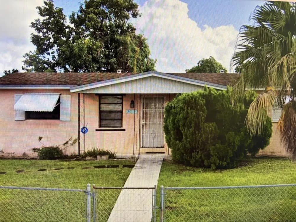 Northeast 12th Avenue, Biscayne Park, FL, 33161