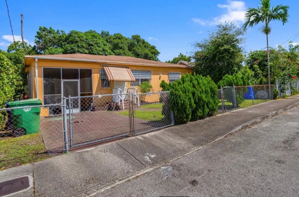 1237 Northwest 51st Terrace, Miami, FL, 33142