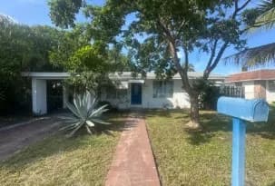 24 Southwest 12th Street, Dania Beach, FL, 33004