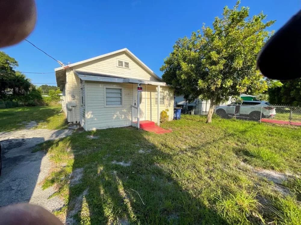North 14th Street, Fort Pierce, FL, 34950
