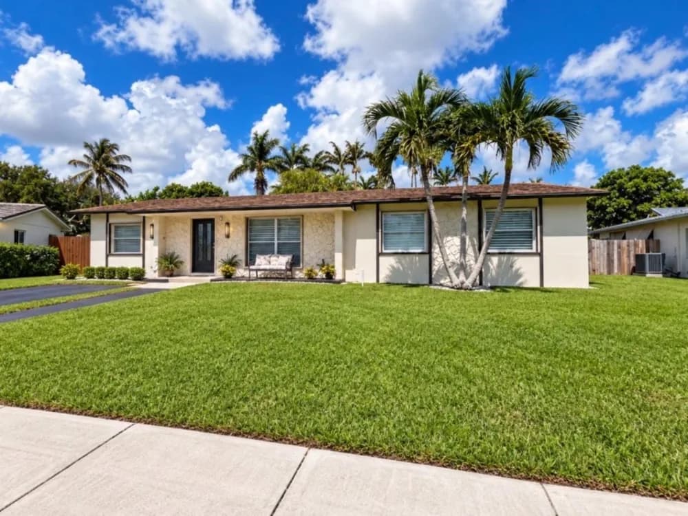 9245 Southwest 181st Street, Palmetto Bay, FL, 33157
