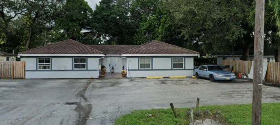 520 Northeast 166th Street, Miami, FL, 33162