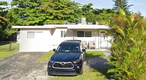 1739 Southwest 28th Terrace, Fort Lauderdale, FL, 33312